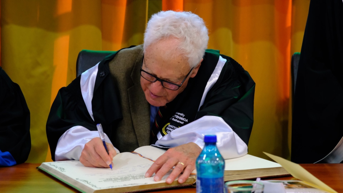 Galerie Foto DHC Alfred H. Moses Docs UPB